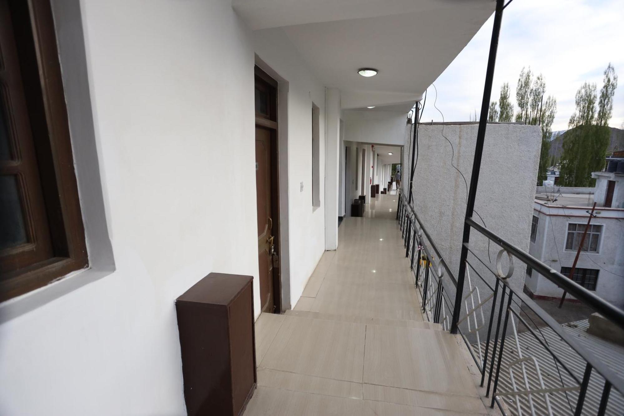 Hotel Jan Palace Leh Exterior photo