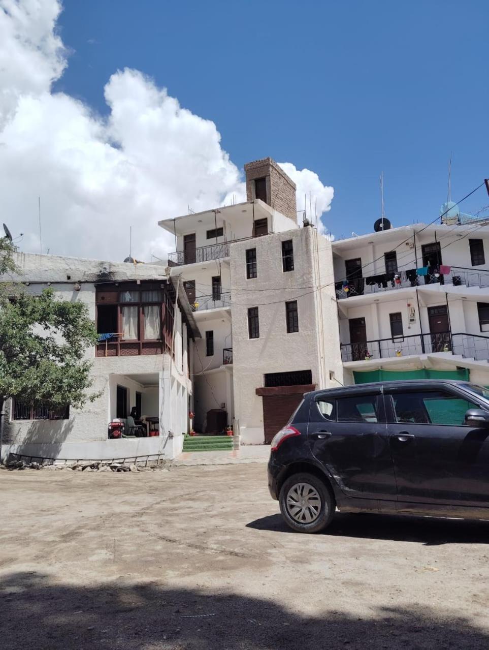 Hotel Jan Palace Leh Exterior photo